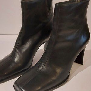 Hush Puppies Woman's Boot us8